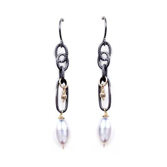 Thick Oval Chain Pearl Earrings